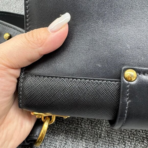 Prada Cahier Black Leather Shoulder Bag 835-031125 - Picture 5 of 16